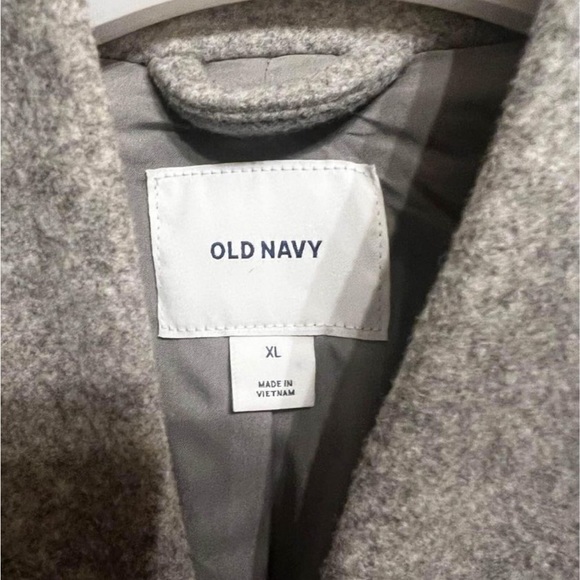 NWOT ladies grey overcoat - Picture 6 of 6